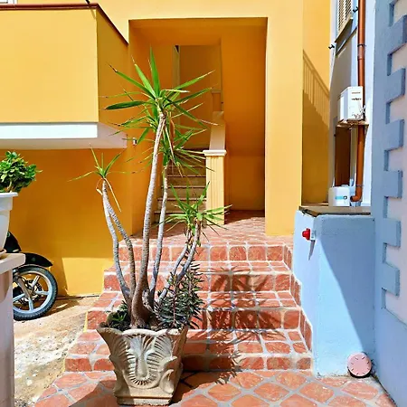 Guitgia 1° Piano * Lampedusa